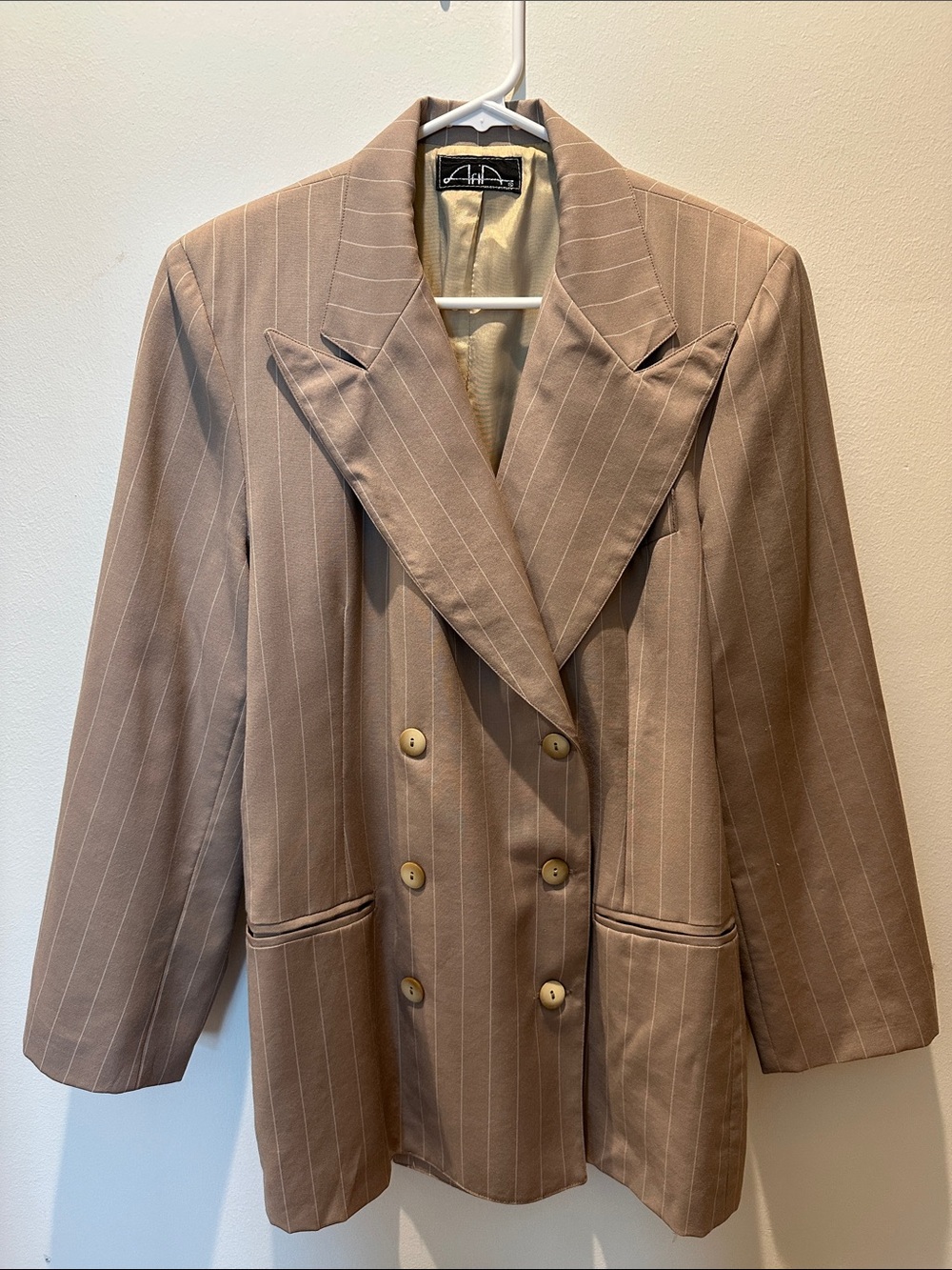 Vintage Double-Breasted Taupe Pinstripe Blazer - Aria - Sourced in Madrid
